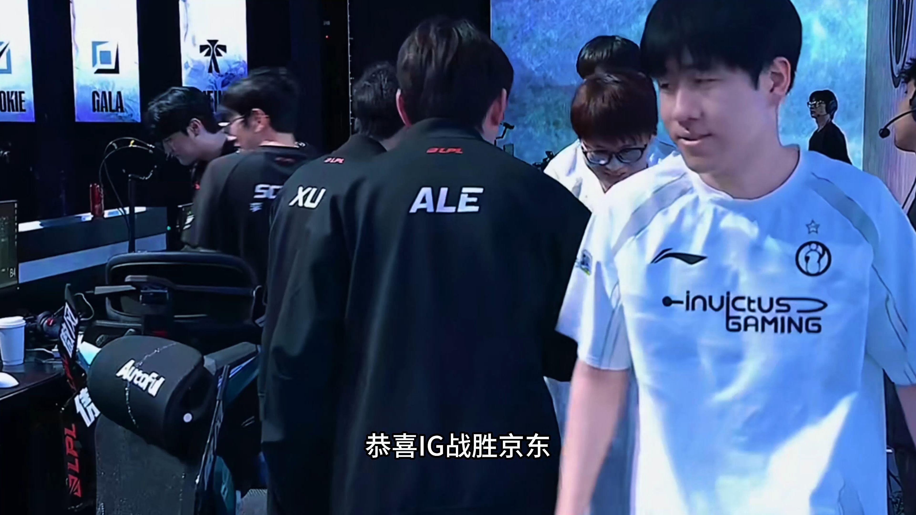 关于Ning迎来五赛季出色发挥，RNG观众热烈欢呼！的信息