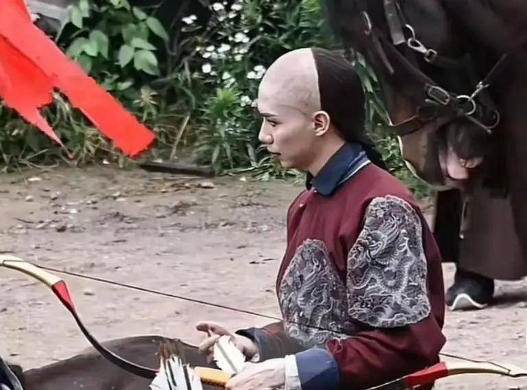 穆古鲁扎重返赛场，刷新纪录首场状态出色，中国队观众沸腾！
